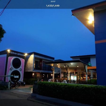 Kohlarn Fc Hotel ภายนอก รูปภาพ