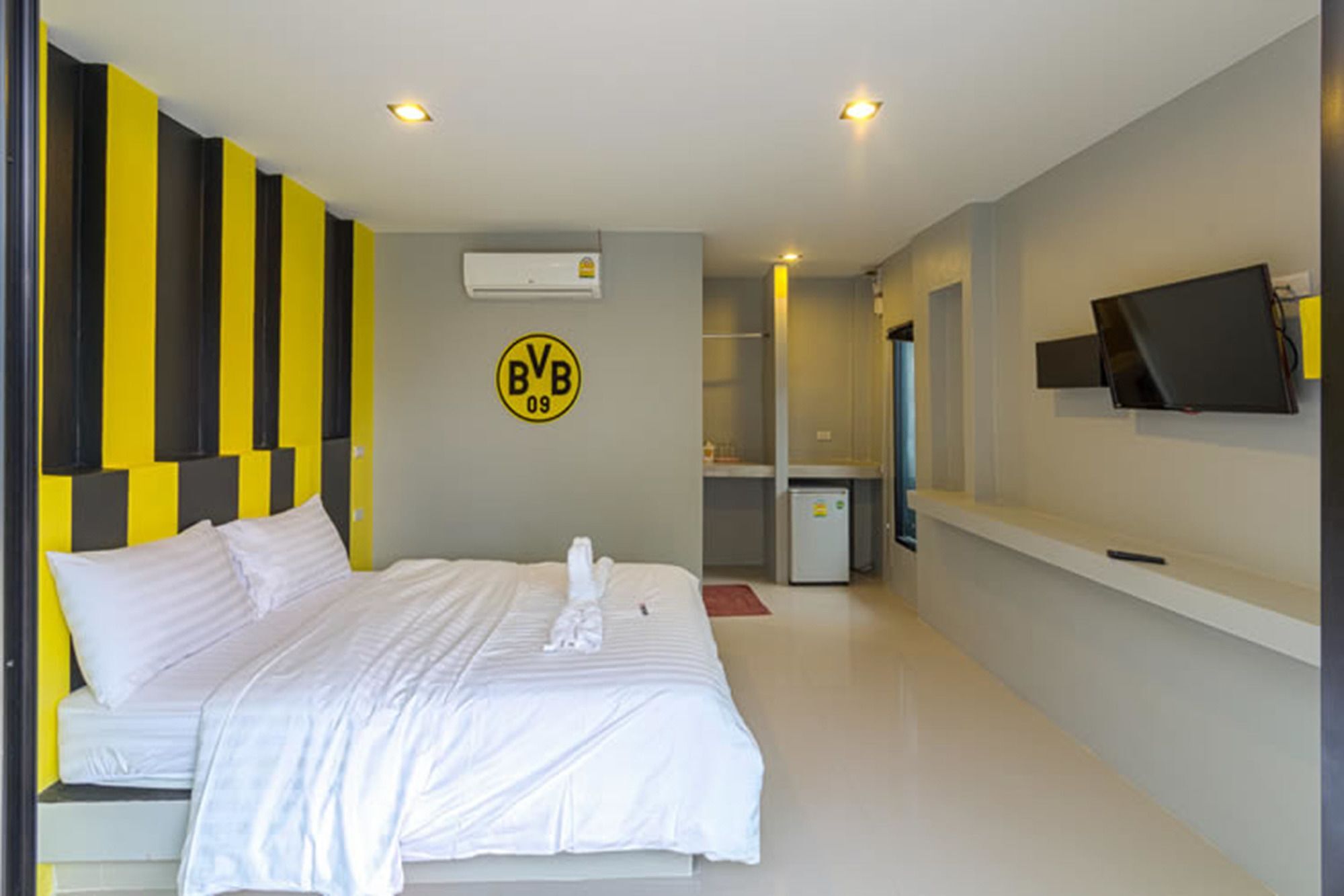 Kohlarn Fc Hotel ภายนอก รูปภาพ